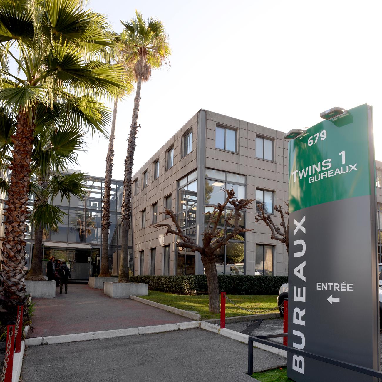 Entrée de Twins 1 Bureaux au 679 avenue du Docteur Julien Lefebvre, Villeneuve-Loubet